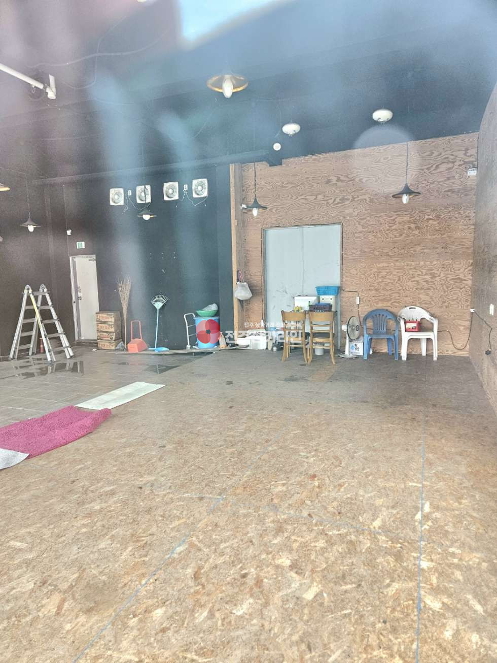 전북 전주완산구 효자동2가 ⭐꽃집, 음식점,가맥집,무인판매점 등 자유업종 추천⭐깔끔한인테리어⭐모든업종가능⭐ 월세 매물번호 13000 사진 5