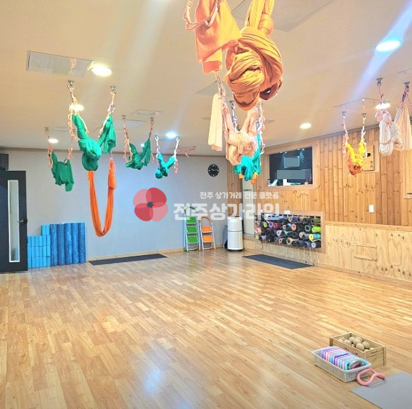 전북 전주완산구 효자동1가 ⭐요가학원 양도받으실분 추천⭐합리적인권리금⭐화이트톤인테리어⭐대로변인접⭐ 월세 매물번호 13007 사진 8