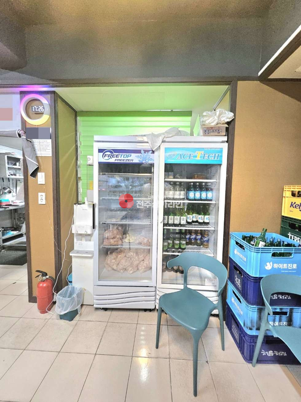 전북 전주완산구 효자동1가 ⭐대박매출 프랜차이즈 치킨집 양도받으실분 추천⭐합리적인권리금⭐깔끔한인테리어⭐대로변인접⭐ 월세 매물번호 13016 사진 5