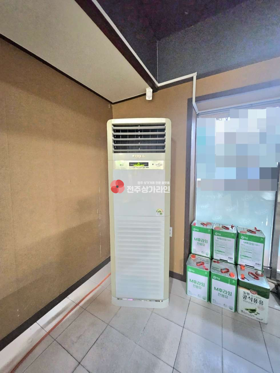 전북 전주완산구 효자동1가 ⭐대박매출 프랜차이즈 치킨집 양도받으실분 추천⭐합리적인권리금⭐깔끔한인테리어⭐대로변인접⭐ 월세 매물번호 13016 사진 6