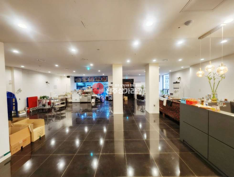 전북 전주덕진구 우아동2가 ⭐일식집⭐유흥주점⭐노래방⭐넓고깔끔한상가⭐개별룸있음⭐ 월세 매물번호 13057 사진 3