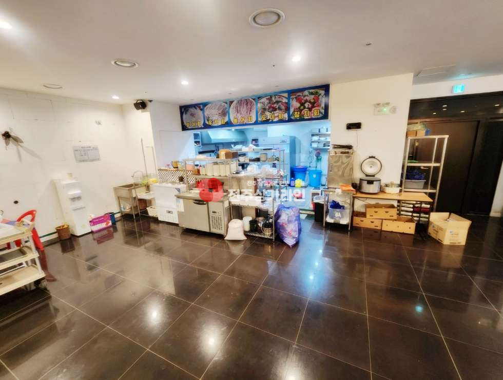 전북 전주덕진구 우아동2가 ⭐일식집⭐유흥주점⭐노래방⭐넓고깔끔한상가⭐개별룸있음⭐ 월세 매물번호 13057 사진 6