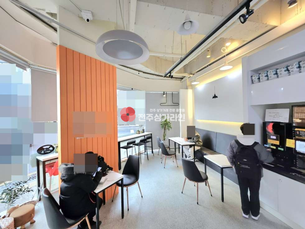 전북 전주완산구 중화산동2가 ⭐무인카페 양도받으실분 추천⭐현재도성업중⭐합리적인권리금⭐다른업종가능⭐유동인구좋음⭐ 월세 매물번호 13118 사진 3