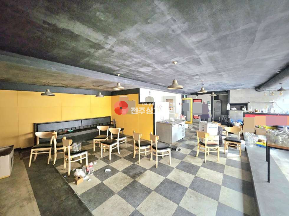 전북 전주덕진구 덕진동1가 ⭐술집,음식점,치킨집,가맥집 자리로 강력추천⭐전북대먹자골목위치⭐주방공간완비⭐대학생유동인구좋음⭐저렴한임대료⭐ 월세 매물번호 13141 사진 2