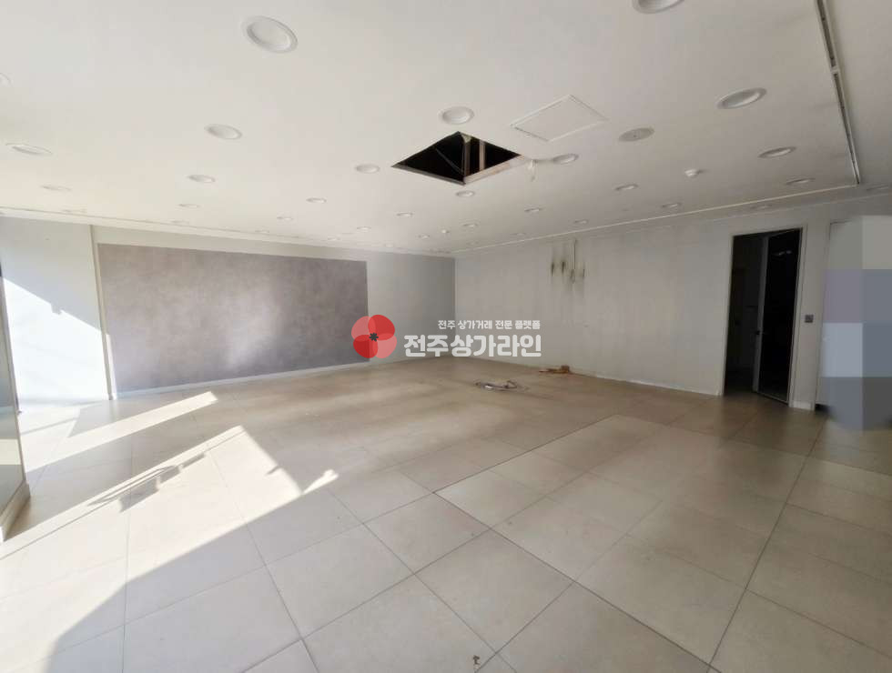 전북 전주덕진구 인후동1가 ⭐옷가게⭐일반상가⭐대로변인접⭐옷가게⭐깔끔한상가⭐ 월세 매물번호 13148 사진 1