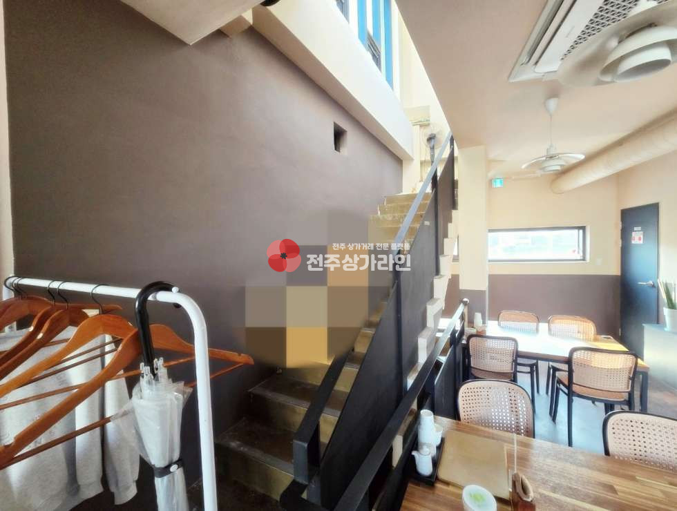 전북 전주완산구 다가동4가 ⭐깔끔한음식점⭐상권좋고⭐자리좋고⭐주차장좋고⭐모든게좋고⭐ 월세 매물번호 13152 사진 7