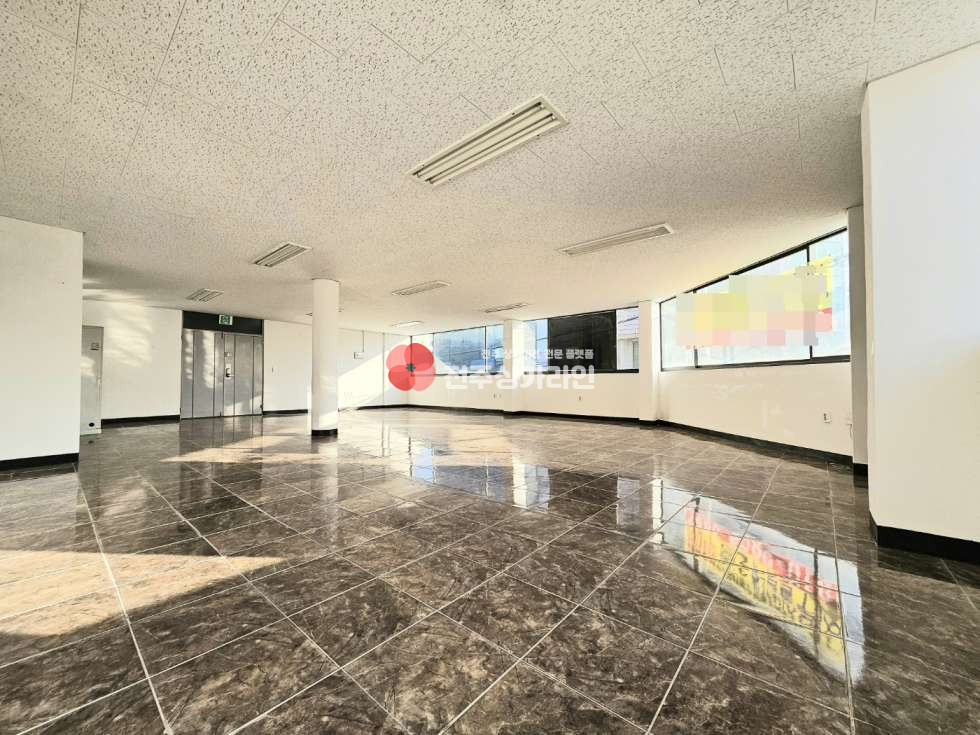 전북 전주완산구 중화산동2가 ⭐중화산동 사무실 상가를 소개합니다⭐ 월세 매물번호 13154 사진 3