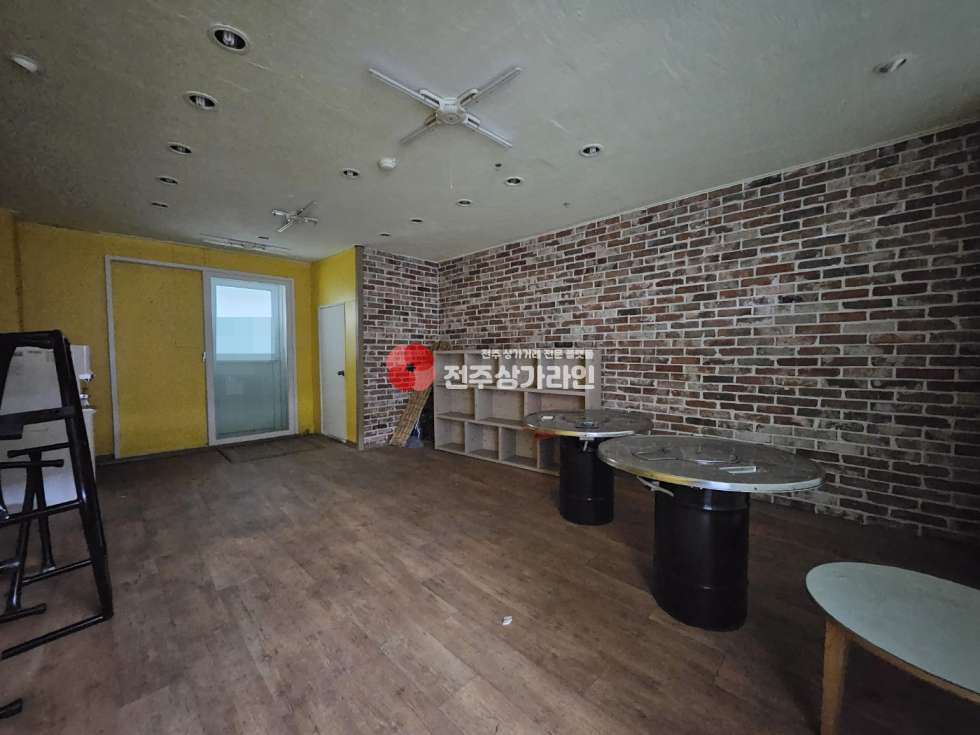 전북 전주완산구 서신동 ⭐아파트 상가⭐저렴한가격⭐공방⭐미용관련업⭐무인매장⭐분식집⭐교습소⭐호프집⭐자유업종⭐ 월세 매물번호 13191 사진 1