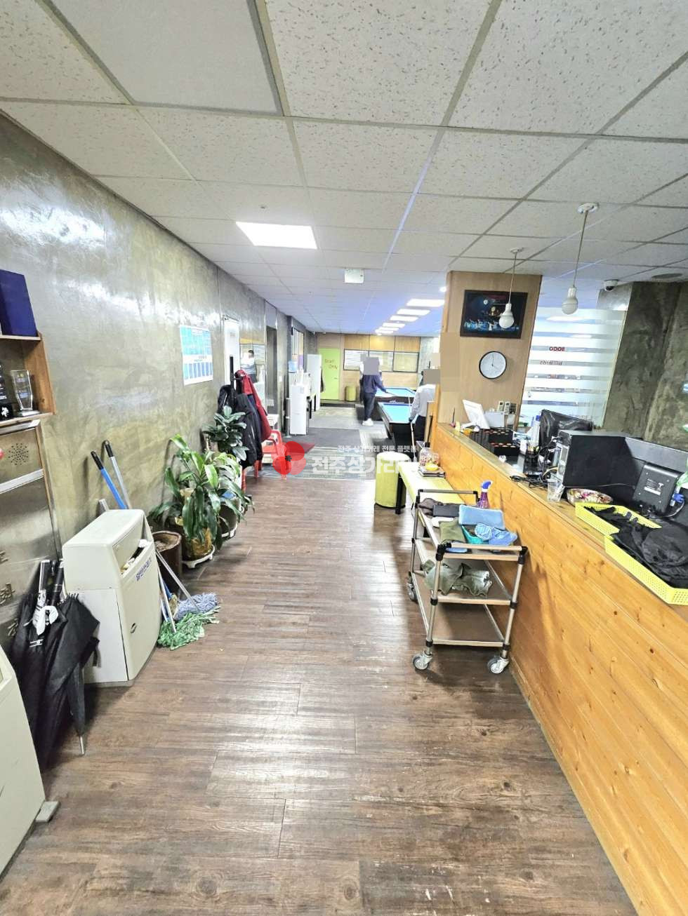 전북 전주완산구 효자동3가 ⭐당구장 양도받으실분 추천⭐현재도성업중⭐깔끔한인테리어⭐유동인구최고⭐ 월세 매물번호 12957 사진 6