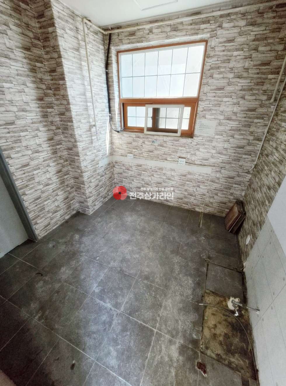 전북 전주완산구 중화산동2가 ⭐개인PT샵⭐대로변⭐아파트밀집⭐넓은평수⭐전기승압완료⭐ 월세 매물번호 13211 사진 10