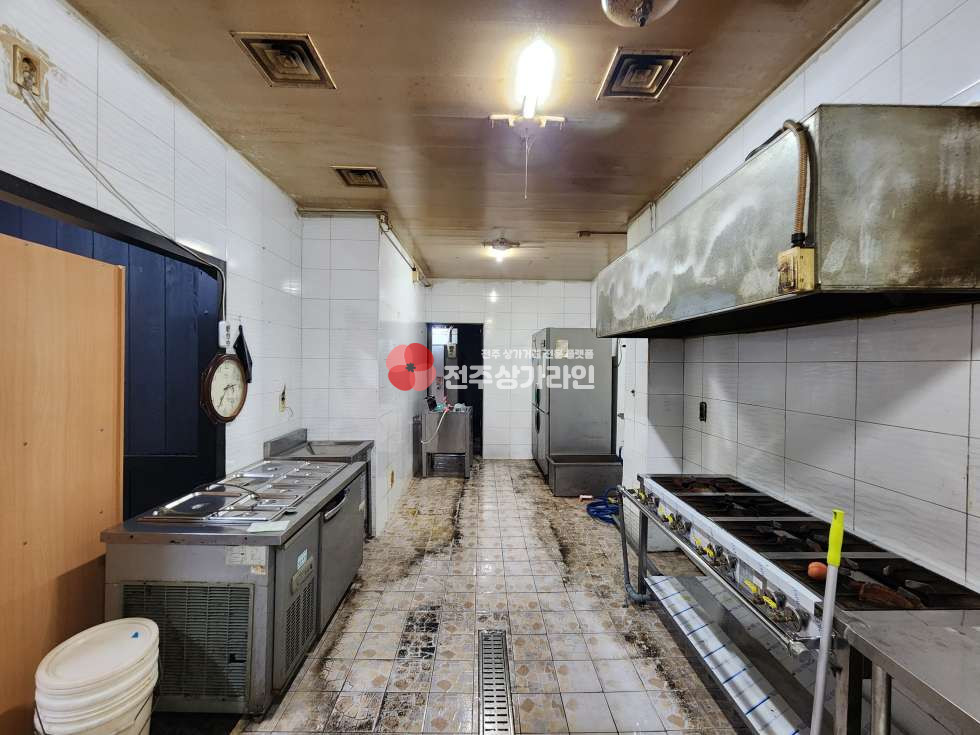 전북 전주완산구 효자동3가 ⭐먹자골목 가맥집, 술집, 프렌차이즈점 , 음식점 추천⭐무권리금⭐ 월세 매물번호 13216 사진 6
