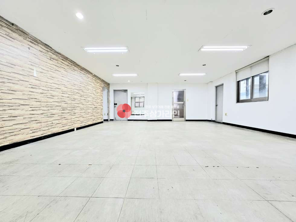 전북 전주완산구 중화산동2가 ⭐중화산동 넓고 저렴한 사무실 상가를 소개합니다⭐ 월세 매물번호 13224 사진 5