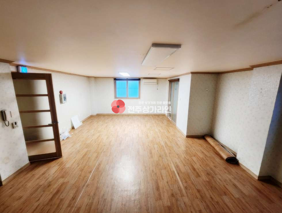 전북 전주완산구 효자동3가 ⭐사무실용추천⭐위치⭐주차장편리⭐깔끔한 내부인테리어⭐ 월세 매물번호 12913 사진 4