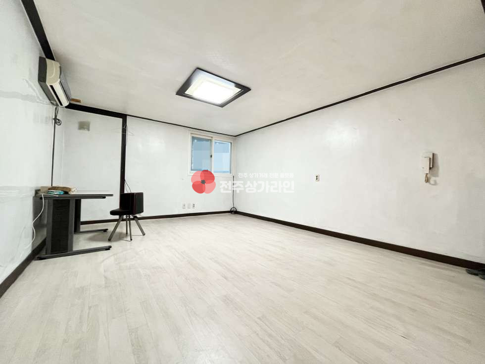 전북 전주완산구 중화산동2가 ⭐화산체육관 근방⭐소형 사무실 추천⭐착한 임대료⭐1인 창업⭐ 월세 매물번호 13332 사진 3