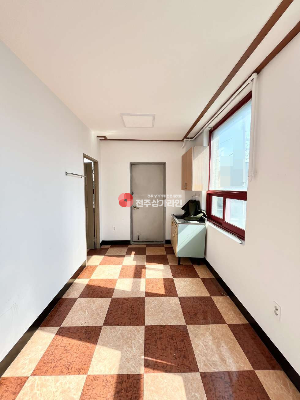 전북 전주완산구 효자동3가 ⭐서곡 세무서 부근⭐대로변 코너앞⭐넓은 사무실 찾는분에게 추천드립니다⭐착한임대료⭐ 월세 매물번호 13337 사진 4