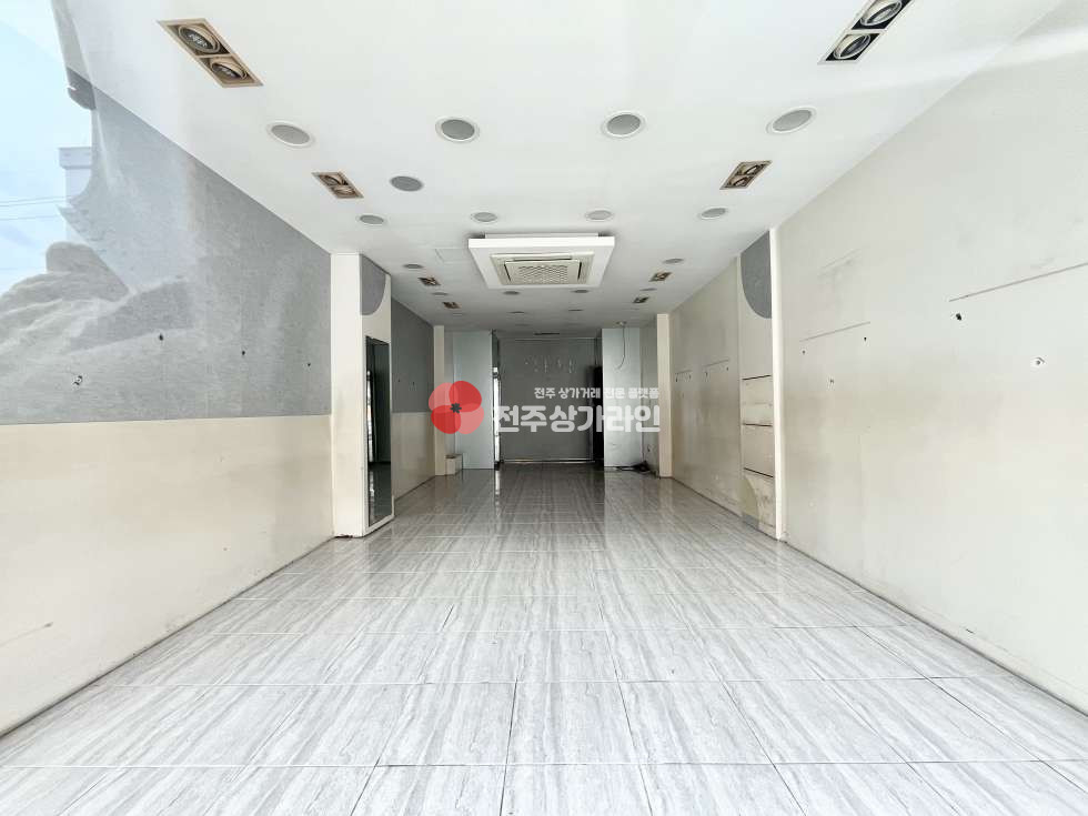 전북 전주완산구 삼천동1가 ⭐홍보효과 좋은 상가⭐깔끔한 시설⭐미용실 및 옷가게 피부미용 추천⭐ 월세 매물번호 13350 사진 1