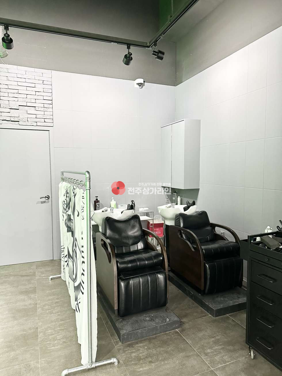 전북 전주완산구 효자동2가 ⭐유동인구 많은 상가⭐미용실 양도⭐시설까지 무권리금⭐업종변경 가능⭐ 월세 매물번호 13290 사진 6
