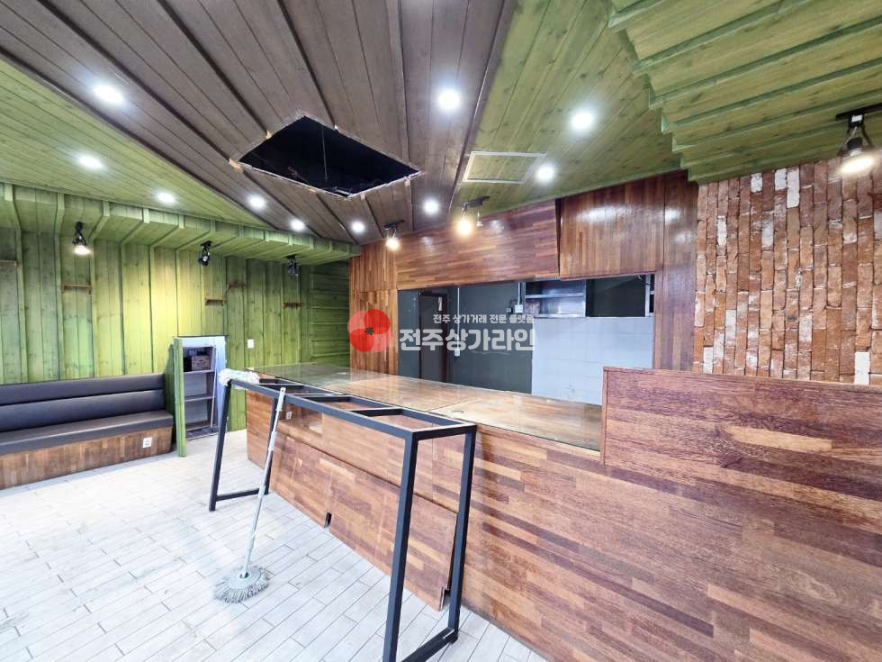 전북 전주완산구 중노송동 ⭐대로변 카페,프렌차이즈요식업,추천⭐유동인구좋음⭐강력추천⭐ 월세 매물번호 13190 사진 3