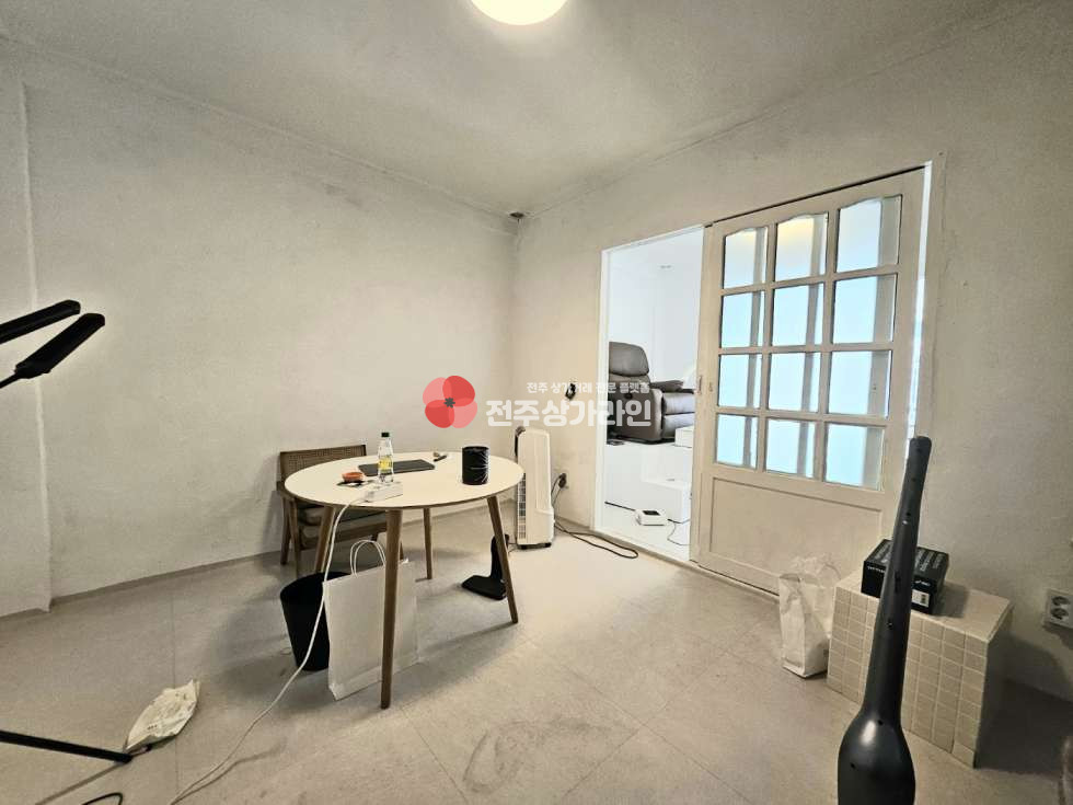 전북 전주완산구 효자동1가 ⭐네일아트⭐피부샵⭐공방⭐사무실⭐타업종 권리금 대폭 협의가능⭐ 월세 매물번호 13200 사진 11