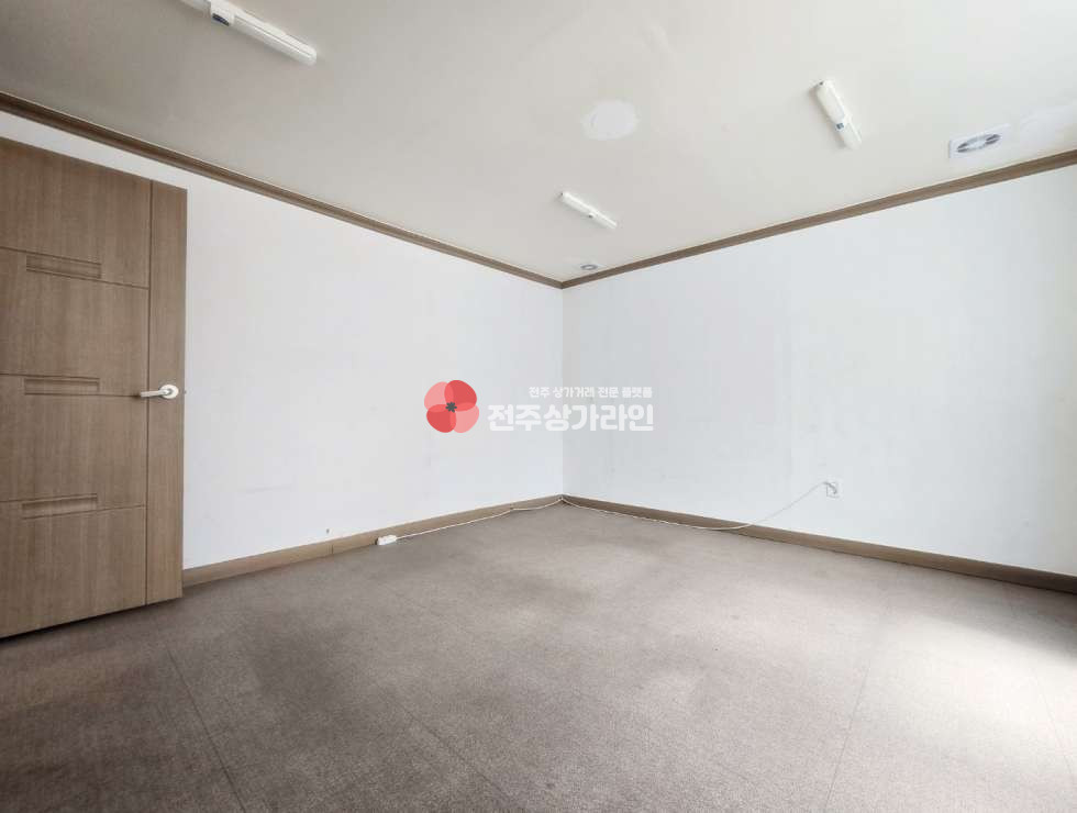 전북 전주덕진구 송천동1가 ⭐사무실⭐온라인쇼핑몰추천⭐대로변인접⭐택배차량접근용이⭐개별화장실⭐ 월세 매물번호 13431 사진 5