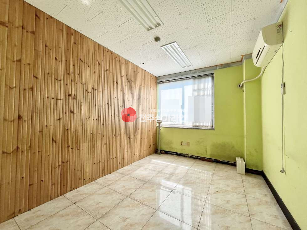 전북 전주완산구 서신동 ⭐서신중 맞은편⭐4층 학원⭐방:10개 각방마다 냉방시설⭐즉시입주 가능⭐ 월세 매물번호 13563 사진 11