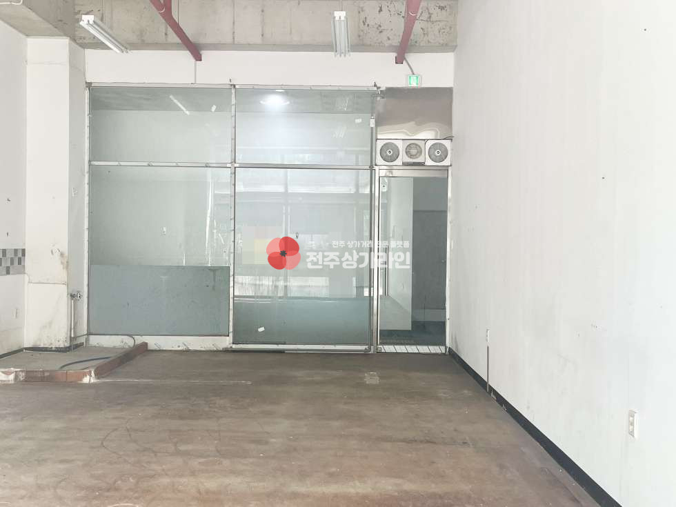 전북 전주완산구 삼천동1가 ⭐기본시설OK⭐높은층고⭐음식점 및 사무실,피부업종,네일샵 추천⭐ 월세 매물번호 13600 사진 2