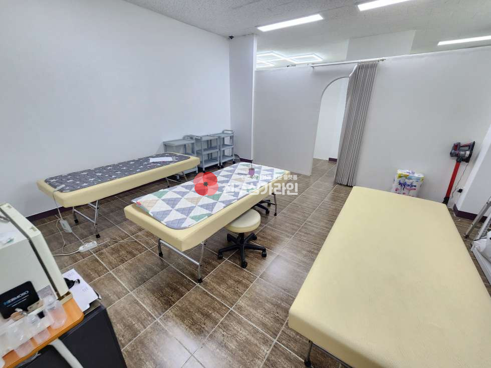 전북 전주완산구 효자동2가 ⭐효자동 토탈피부샵 양도양수⭐30평 깔끔인테리어⭐ 월세 매물번호 13642 사진 7
