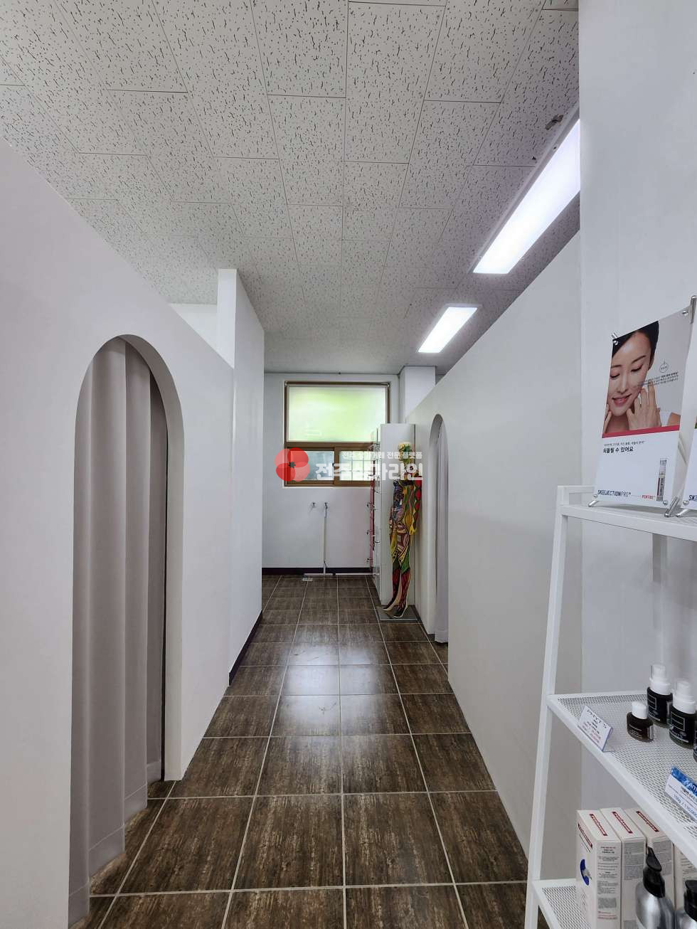 전북 전주완산구 효자동2가 ⭐효자동 토탈피부샵 양도양수⭐30평 깔끔인테리어⭐ 월세 매물번호 13642 사진 8