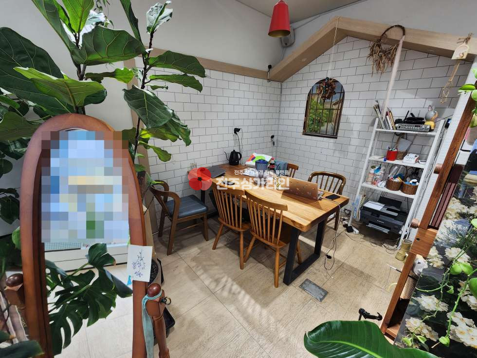 전북 전주완산구 효자동1가 ⭐무권리금 상가⭐꽃집운영중⭐대로변상가⭐ 월세 매물번호 13661 사진 5