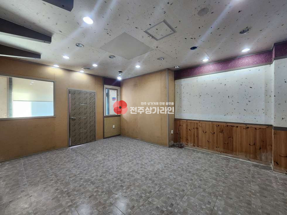 전북 전주완산구 효자동1가 ⭐효자동1가 사무실, 창고 임대⭐내부 깔끔⭐ 월세 매물번호 13678 사진 2