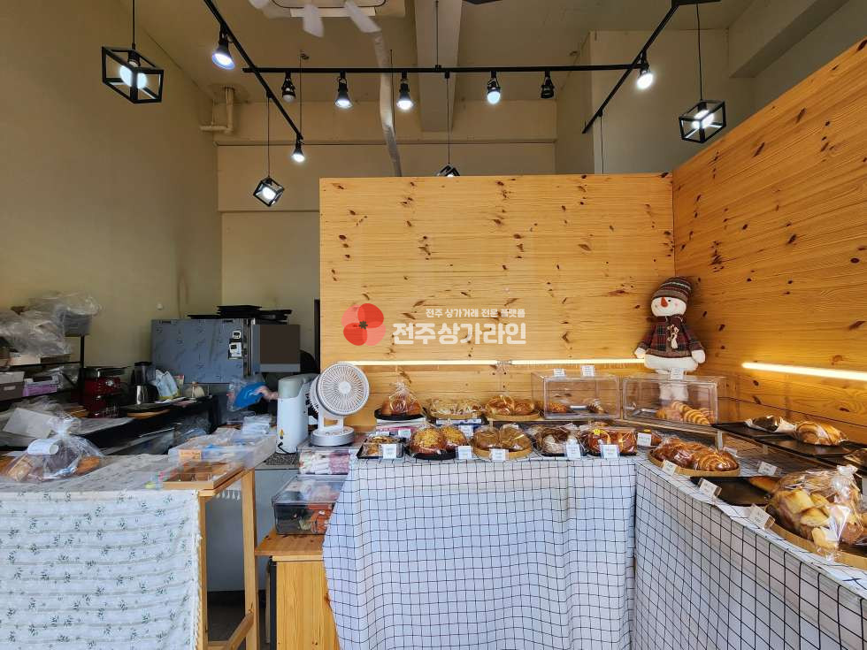 전북 전주완산구 중화산동2가 ⭐베이커리카페 양도양수⭐중화산동 아파트 인근 상가⭐ 월세 매물번호 13664 사진 3