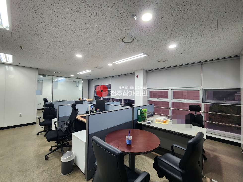 전북 전주완산구 효자동2가 ⭐⭐신시가지 사무실 추천⭐⭐ 월세 매물번호 13693 사진 1