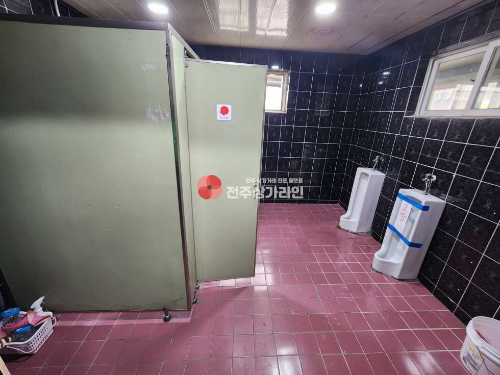 전북 전주완산구 중화산동2가 ⭐음식점 양도양수⭐중화산동 약40평 식당 임대⭐ 월세 매물번호 13715 사진 11