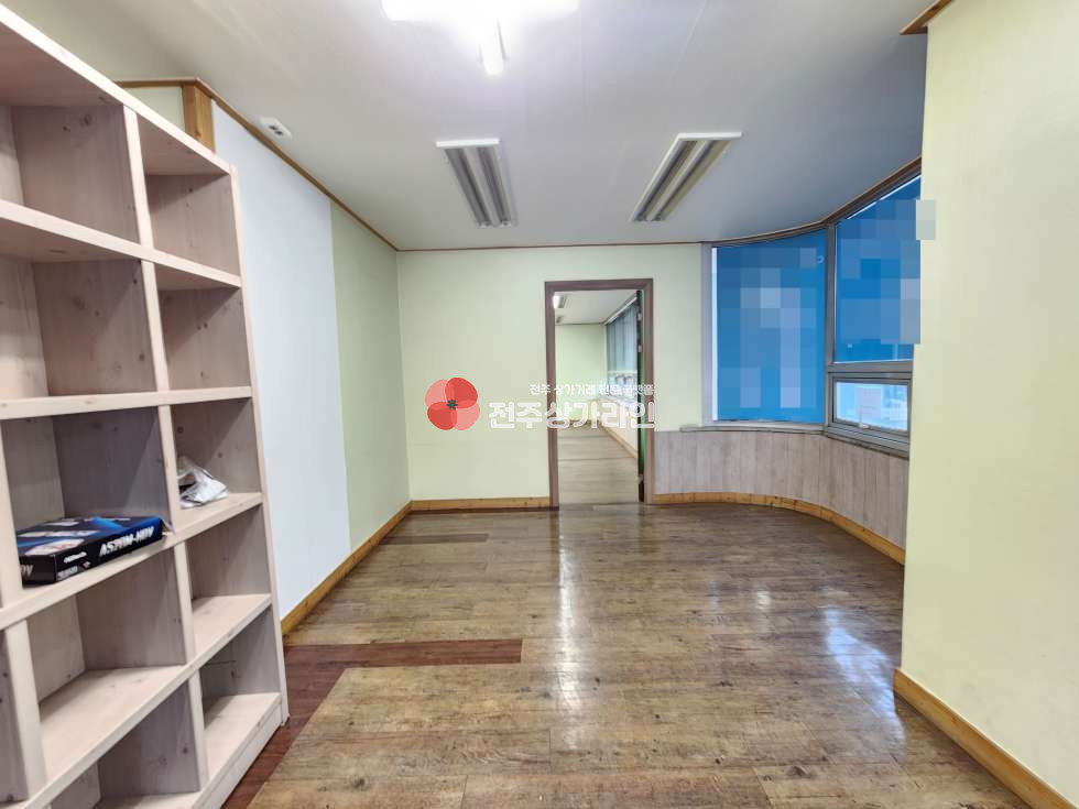 전북 전주완산구 중화산동2가 ⭐전주 30평대 상가⭐사무실, 대리점 추천⭐ 월세 매물번호 13719 사진 6