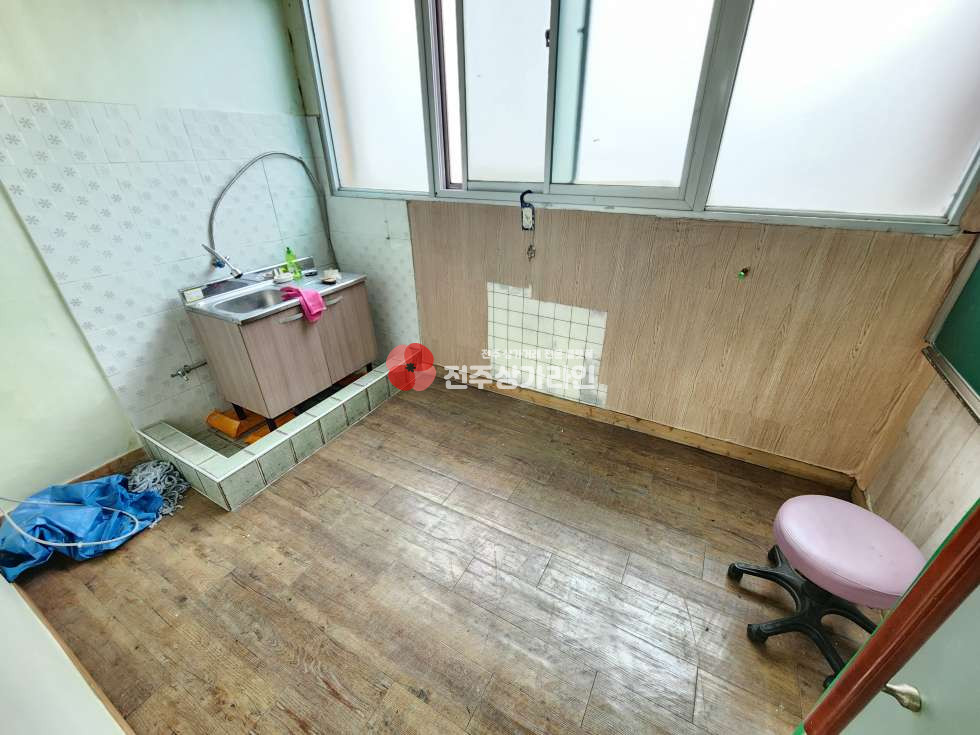 전북 전주완산구 중화산동2가 ⭐전주 30평대 상가⭐사무실, 대리점 추천⭐ 월세 매물번호 13719 사진 9