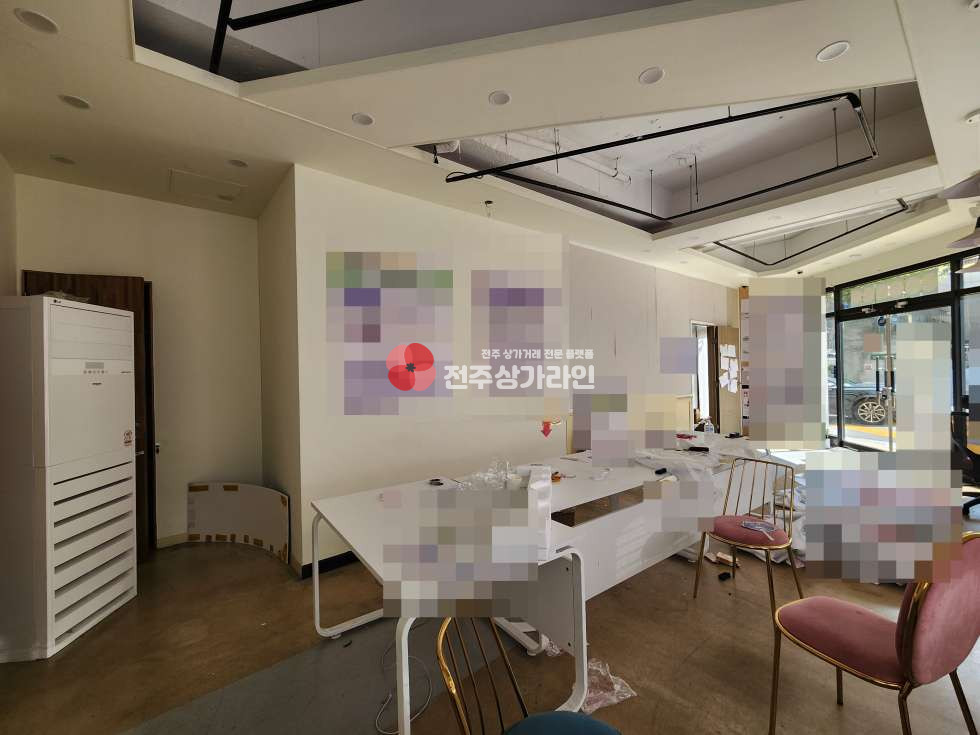 전북 전주완산구 효자동2가 ⭐효자동 모서리 상가⭐미용실, 옷가게, 분식점 추천⭐ 월세 매물번호 13721 사진 2