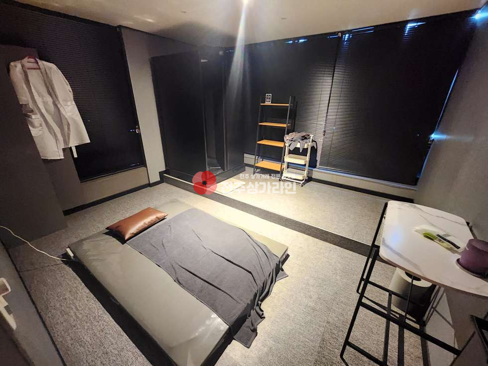 전북 전주완산구 효자동3가 ⭐신시가지 마사지샵 양도양수⭐개별 샤워시설 있음⭐ 월세 매물번호 13751 사진 5