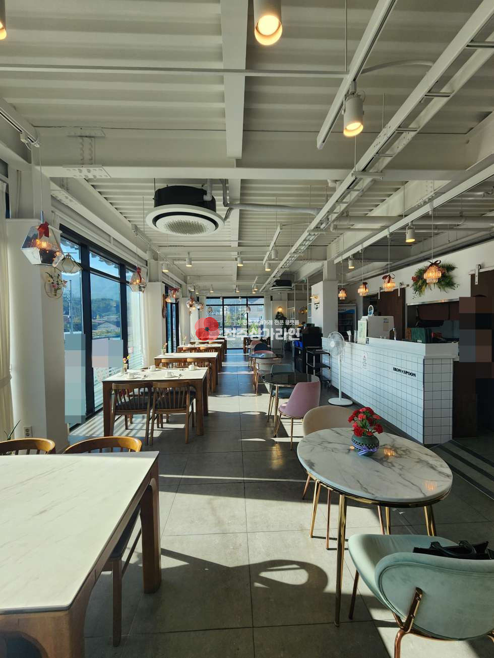 전북 전주완산구 중인동 ⭐모악산뷰 레스토랑 양도양수⭐고급 인테리어 시설집기 최상⭐ 월세 매물번호 13825 사진 2