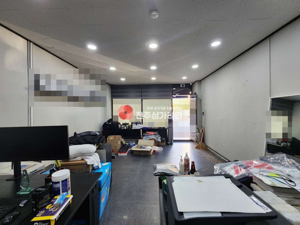 전북 전주완산구 효자동1가 ⭐효자동 네일샵, 속눈썹, 카페 추천⭐주거공간 있음⭐ 월세 매물번호 13770 사진 2