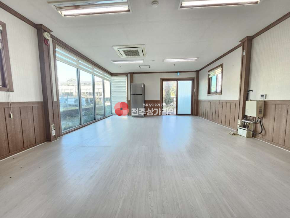 전북 전주완산구 효자동2가 ⭐⭐옥상단독 테라스 사무실을 소개합니다⭐⭐ 월세 매물번호 12763 사진 5