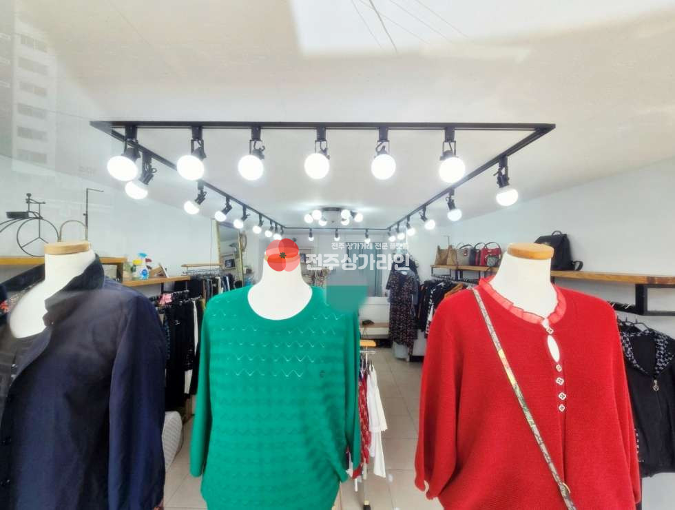전북 전주완산구 평화동2가 ⭐옷가게,뷰티업,온라인쇼핑몰,개인사무실⭐주차⭐접근성좋은곳⭐ 월세 매물번호 13419 사진 1