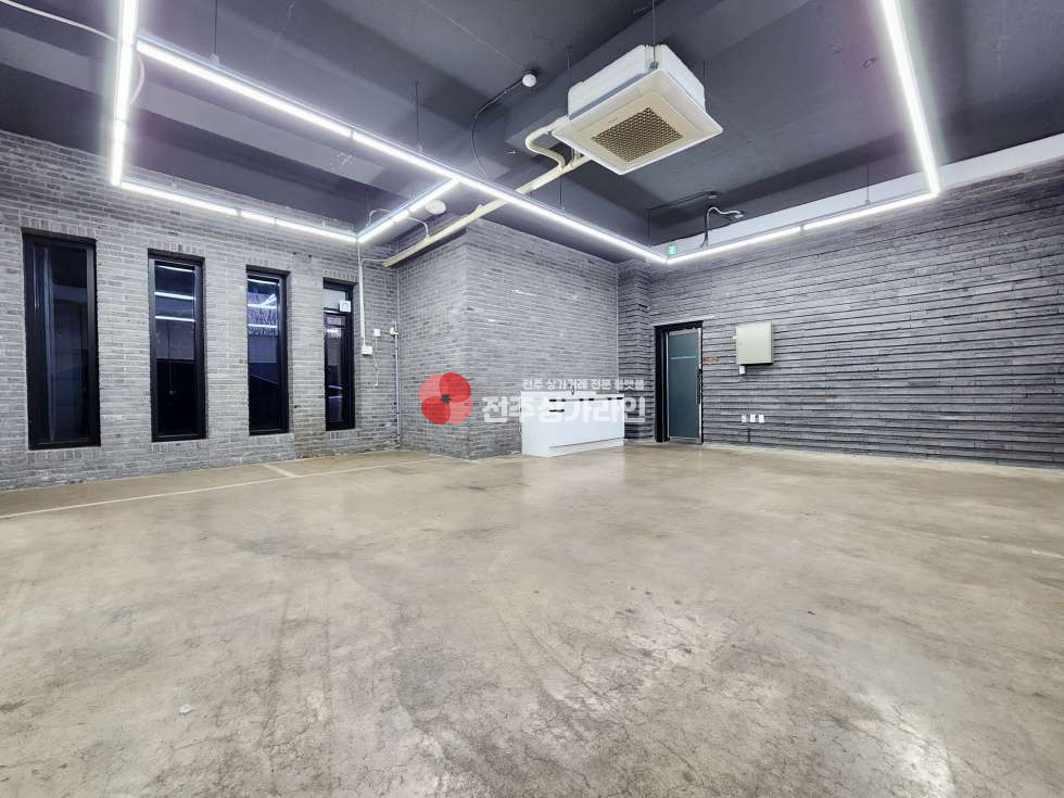 전북 전주완산구 서신동 ⭐서신동 깔끔한 상가⭐카페, 뷰티샵, 사무실 추천⭐ 월세 매물번호 13930 사진 2