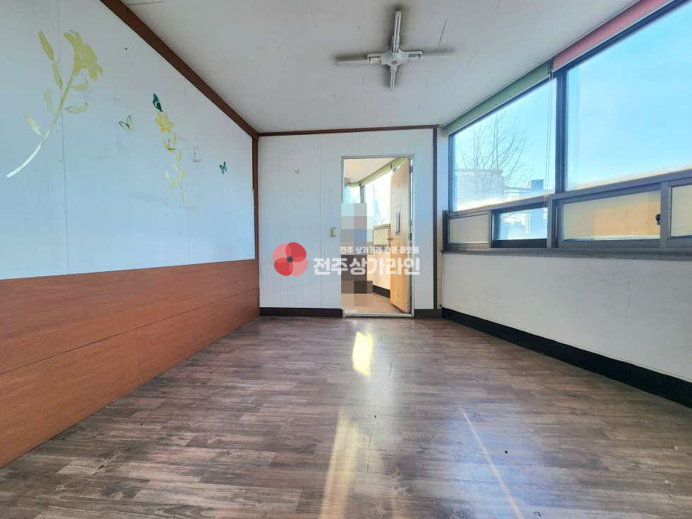 전북 전주덕진구 덕진동1가 ⭐백제교 사거리⭐채광맛집⭐가시성 굿⭐사무실, 스튜디오 추천⭐ 월세 매물번호 13940 사진 7