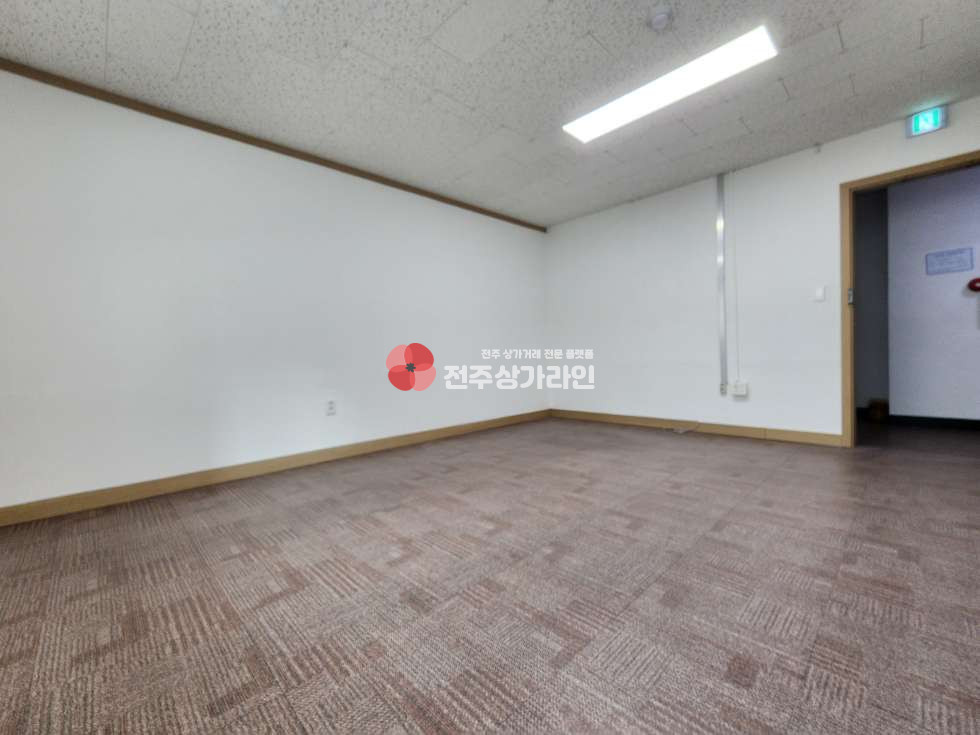 전북 전주완산구 삼천동1가 ⭐삼천동 상가임대⭐소형 사무실 추천⭐저렴한 임대료⭐ 월세 매물번호 13944 사진 4