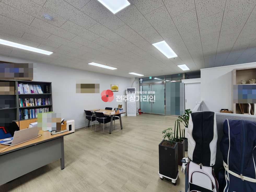 전북 전주완산구 효자동2가 ⭐효자동 사무실 추천⭐롯데마트 인근⭐깔끔한 내부⭐ 월세 매물번호 13946 사진 2