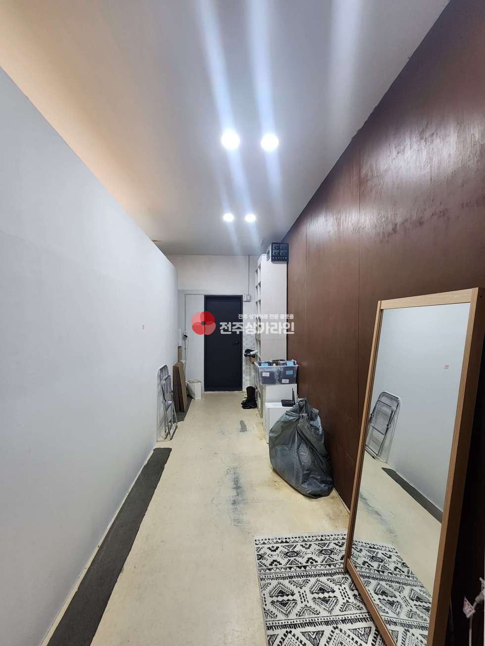 전북 전주완산구 효자동2가 ⭐효자동 상가⭐깔끔 인테리어⭐옷가게 뷰티샵 카페 추천⭐ 월세 매물번호 13963 사진 6
