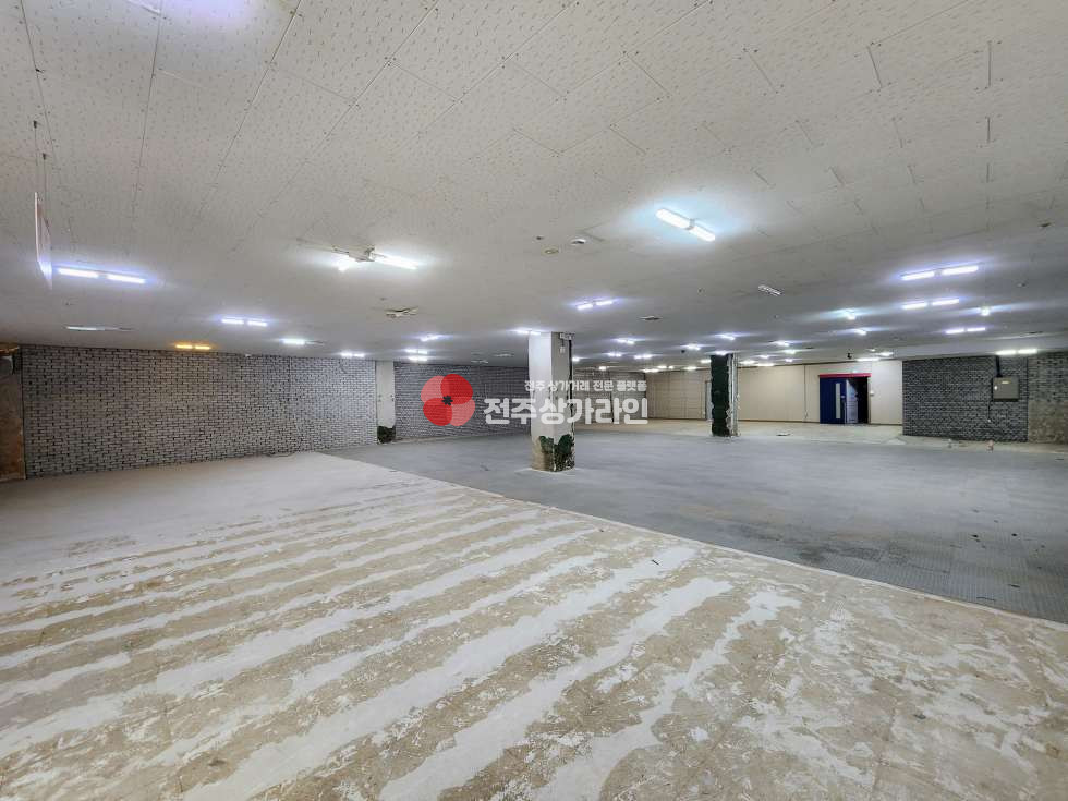 전북 전주완산구 삼천동1가 ⭐삼천동 먹자골목⭐대형평수⭐마사지샵 임대 추천⭐ 월세 매물번호 13973 사진 3