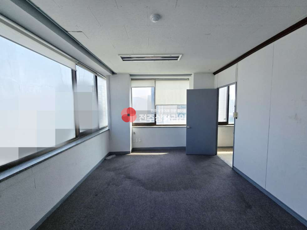 전북 전주완산구 서노송동 ⭐시청인근넓은사무실⭐기린대로변홍보효과좋은사무실⭐전용주차장완비⭐ 월세 매물번호 13316 사진 6