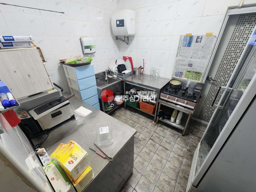전북 전주완산구 효자동3가 ⭐무권리금⭐신시가지 bar 양도양수⭐룸 5개⭐시설완비 월세 매물번호 14009 사진 10