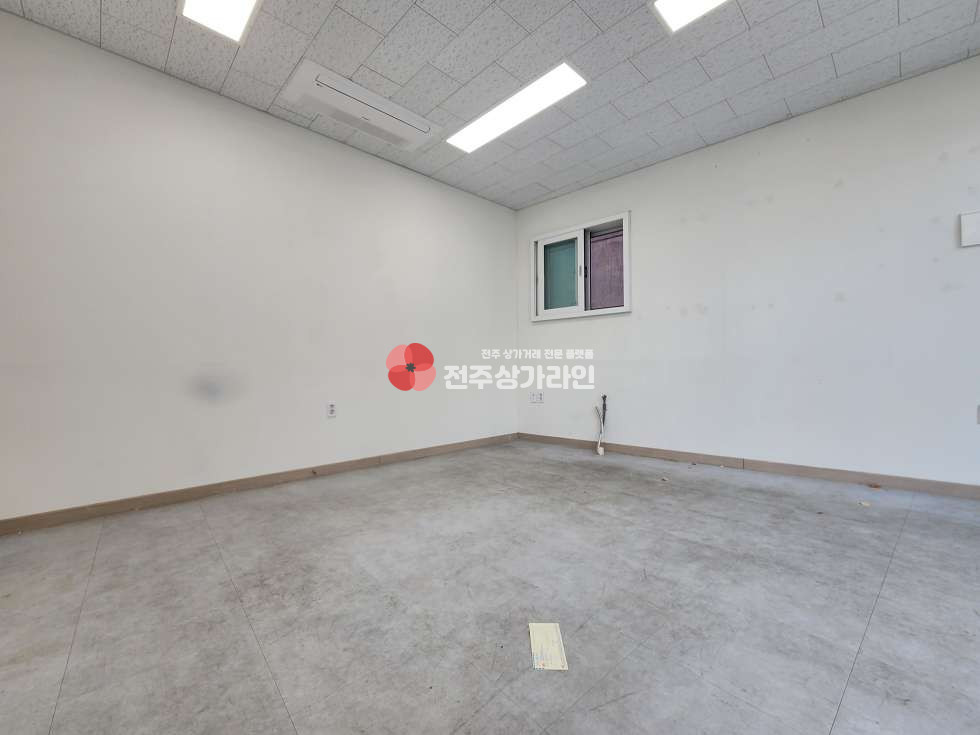 전북 전주완산구 중노송동 ⭐중노송동 소형 상가⭐디저트카페, 네일, 뷰티 추천⭐ 월세 매물번호 14051 사진 4